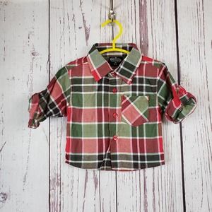 King Maker Button Down SHirt Boys Size 6/9M Plaid Roll Tab Sleeves Red